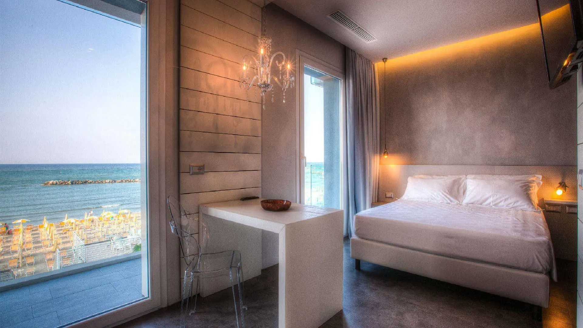 Bell Suite Hotel Bellaria-Igea Marina 3*,  İtalya